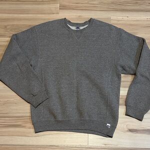 Russell Athletic Vintage Men's Gray Crewneck Sweater